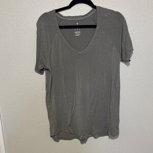 American Eagle Outfitters Charcoal V-Neck Tee